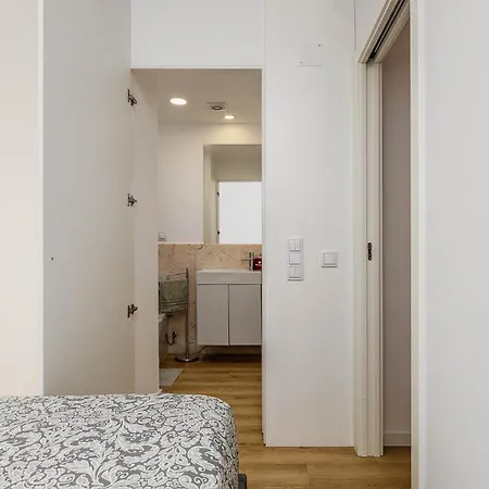 Apartment New! 2 Min From Sesimbra