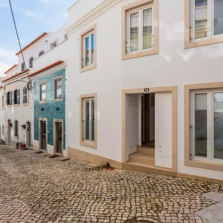 New! 2 Min From Apartamento