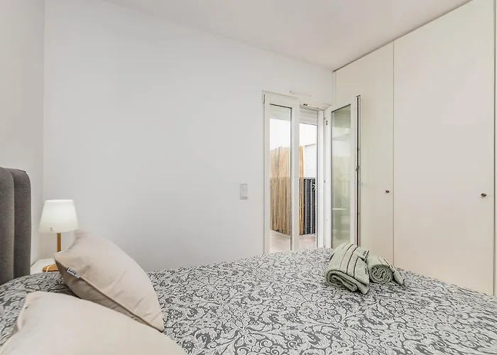 New! 2 Min From Appartement *