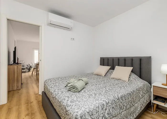 New! 2 Min From Appartement